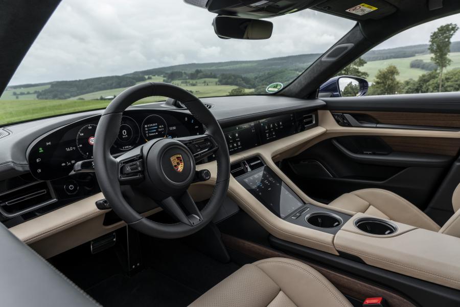 Торпедо Porsche Taycan Turbo 2019 года  (WW) (фото 42 из 43)
